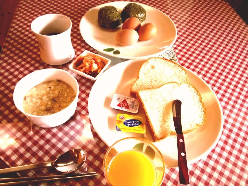 סאוגוויפו Breakfast At Tiffany'S Pension חדר תמונה